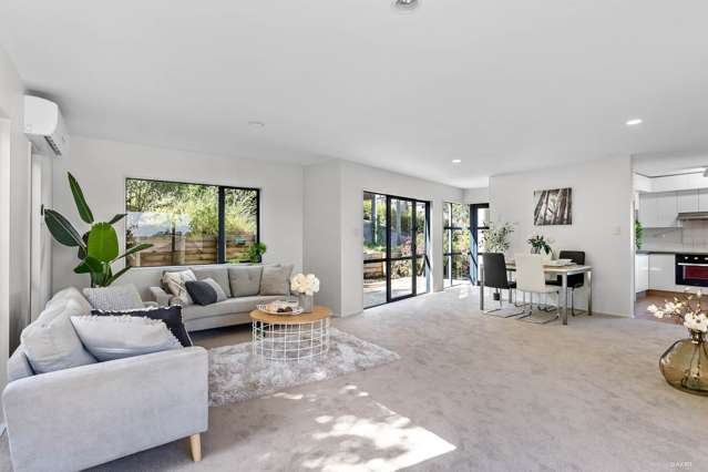 2/57 Target Road Totara Vale_1