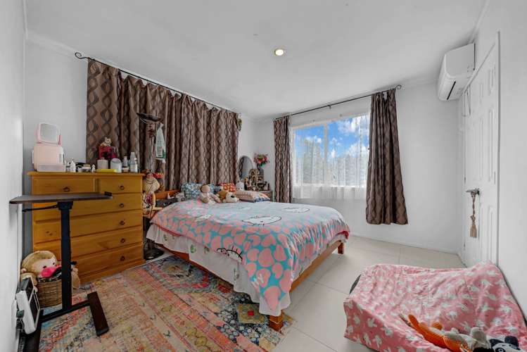 76 Pooks Road Ranui_15