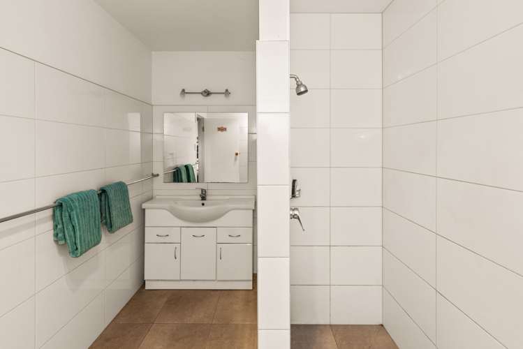 94 The Esplanade Westshore_10