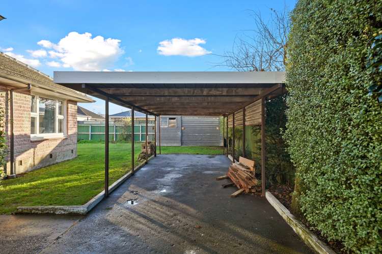 22 Dunstan Crescent Hornby_14