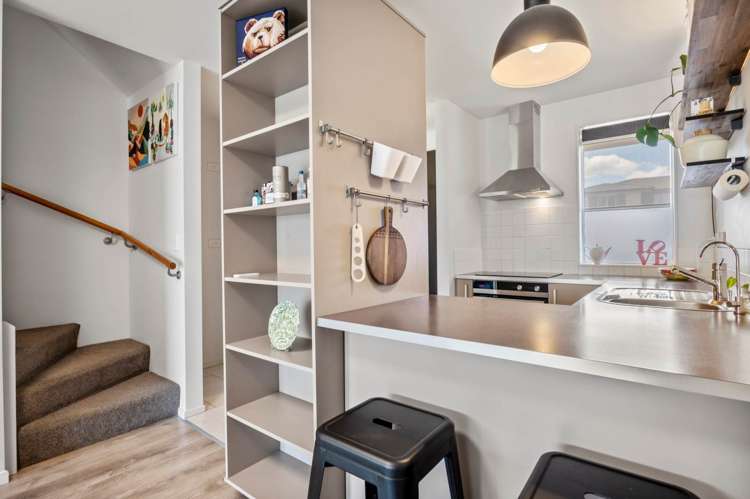 4/27 Opito Way East Tamaki_5