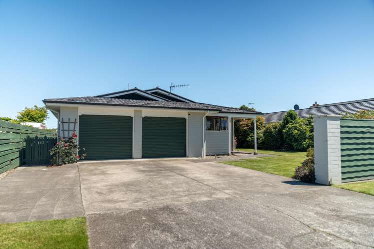 534 Queens Drive Rosedale_18