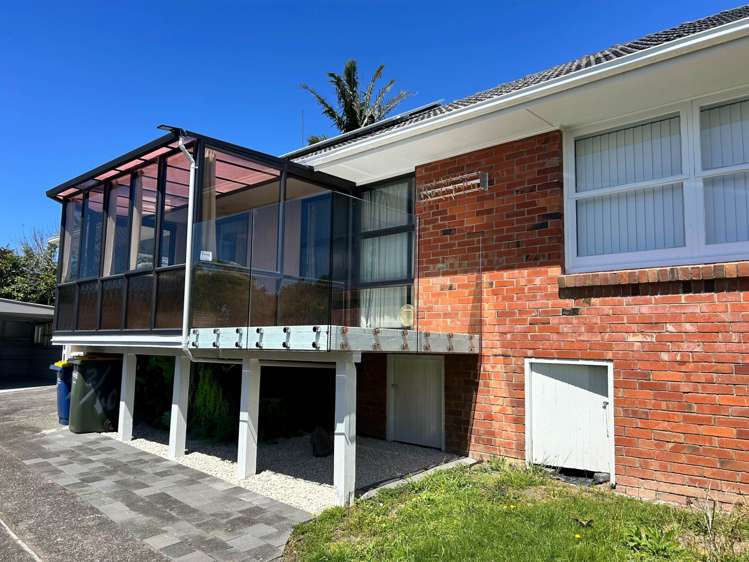 2/40 Ocean View Road_0