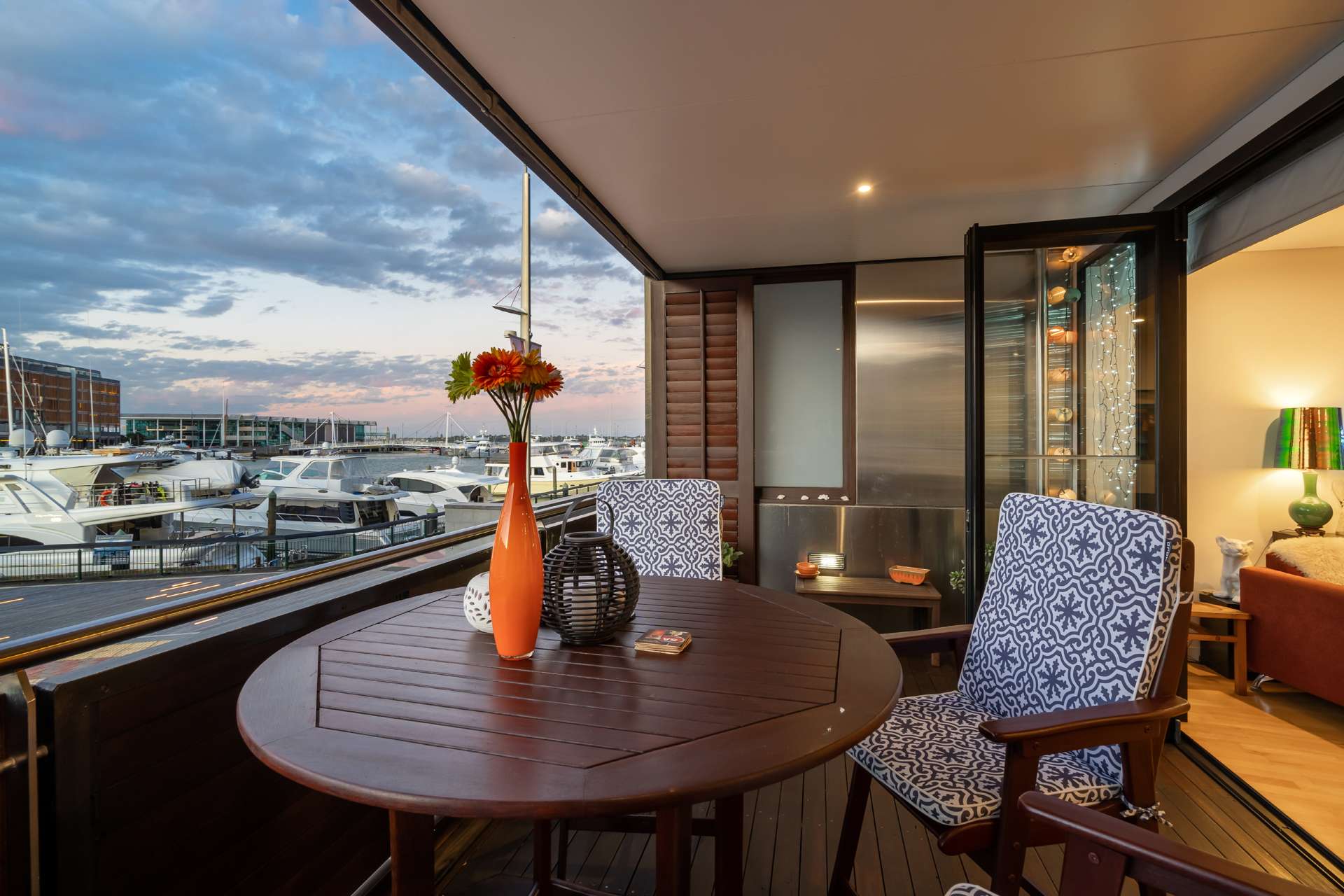 102/121 Customs Street West Auckland Central_0