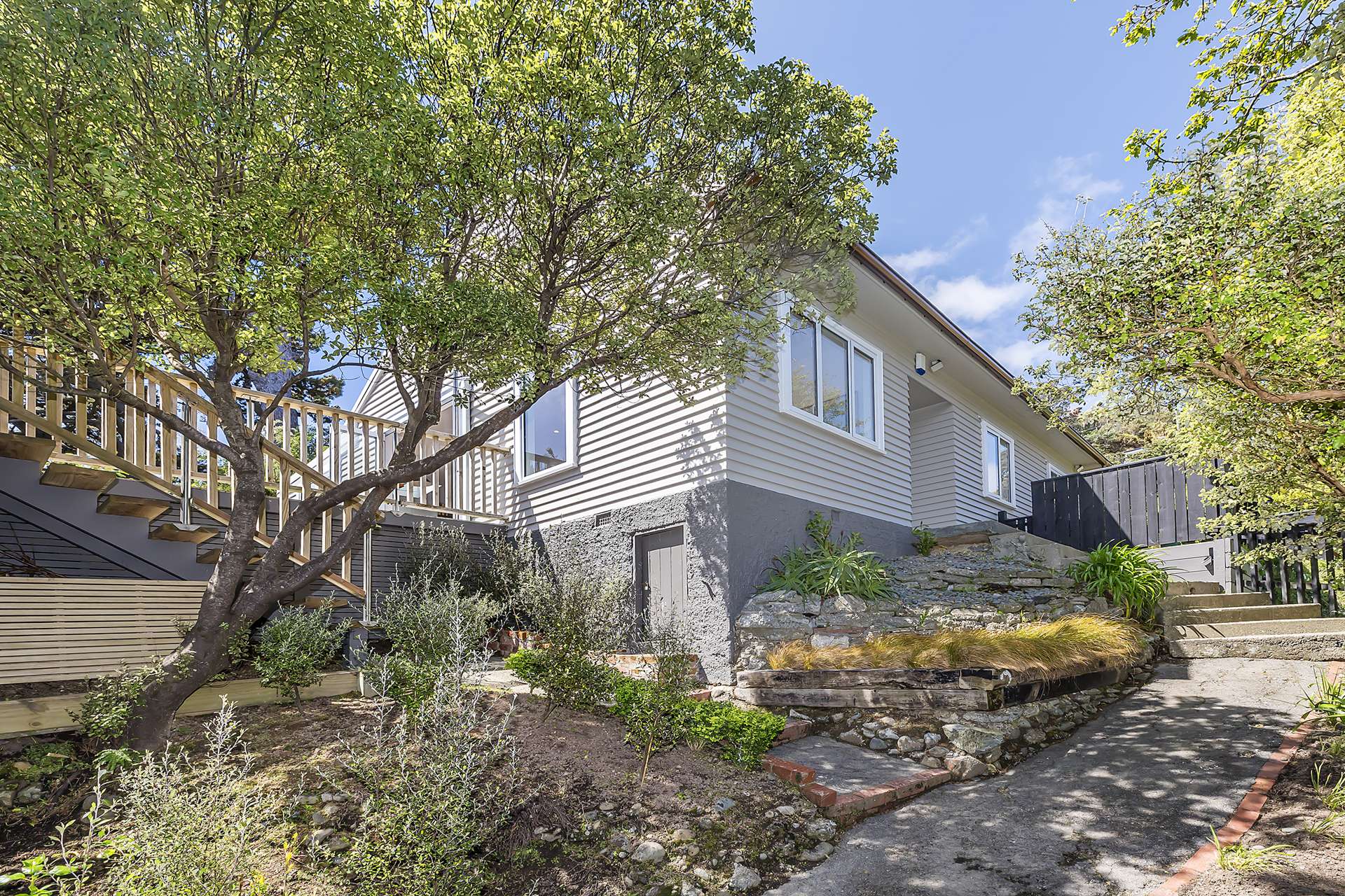 10a Highland Crescent Wadestown_0