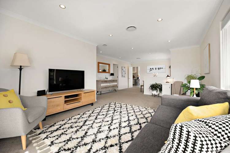 2/6 Carriage Close Northpark_7