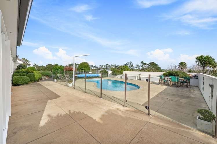 1382 Old North Road Helensville_7