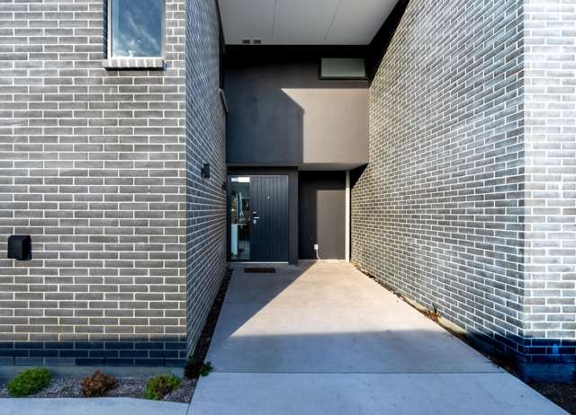 4/9 Dunn Street Somerfield_1