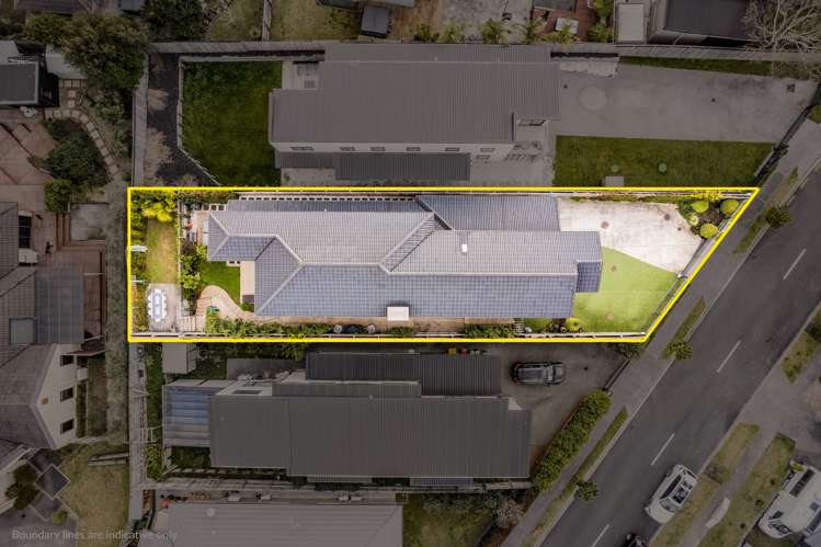 15 Atalanta Way Beachlands_35