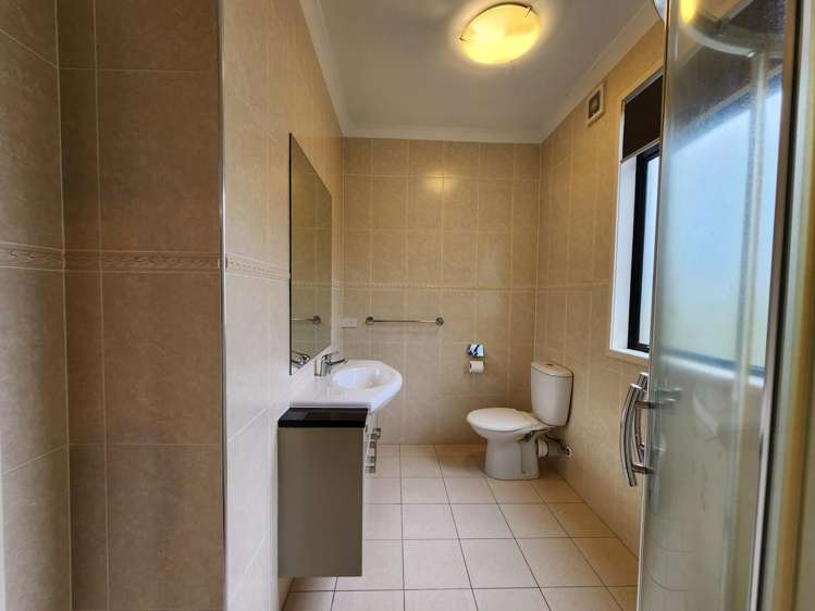 63A Medallion Drive Oteha_7