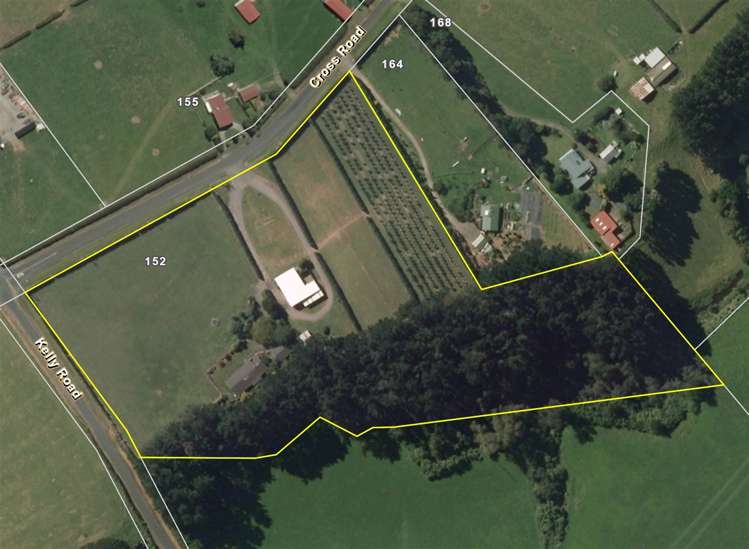 152 Cross Road Lepperton_7