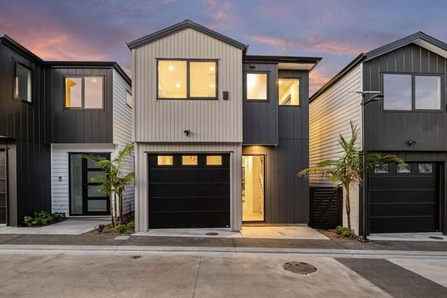 Affordable Freestanding Home!
