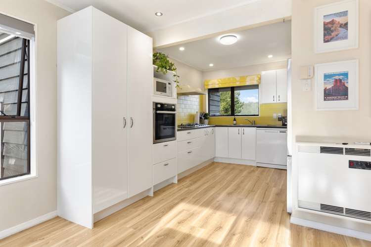 85 Percy Dyett Drive Karori_7