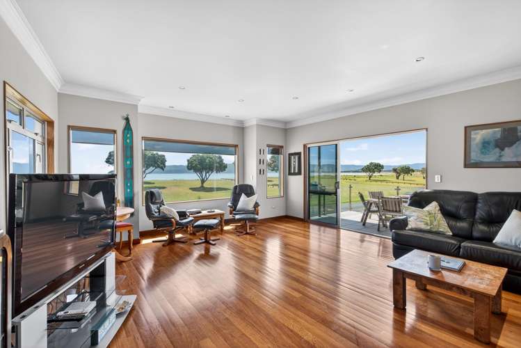22 Pohutukawa Drive Mahia Peninsula_6