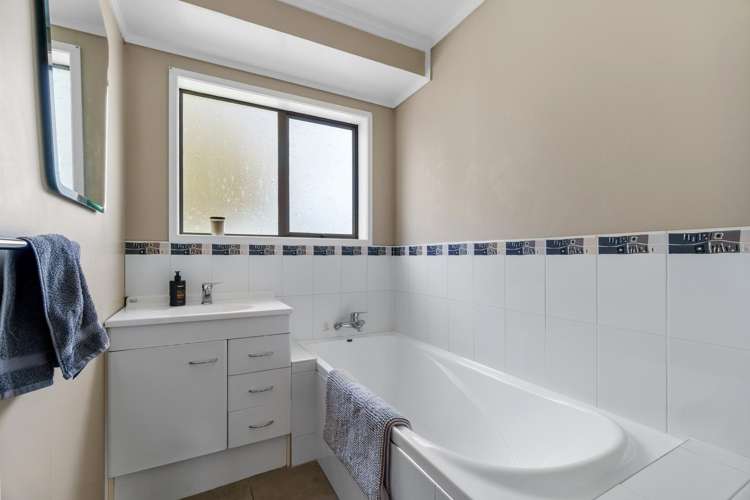 2 Sheridan Crescent Cambridge_10