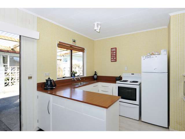 2/11 Lichfield Street Stoke_2