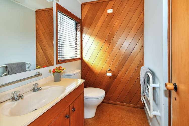 8 Lemonwood Place The Gardens_19