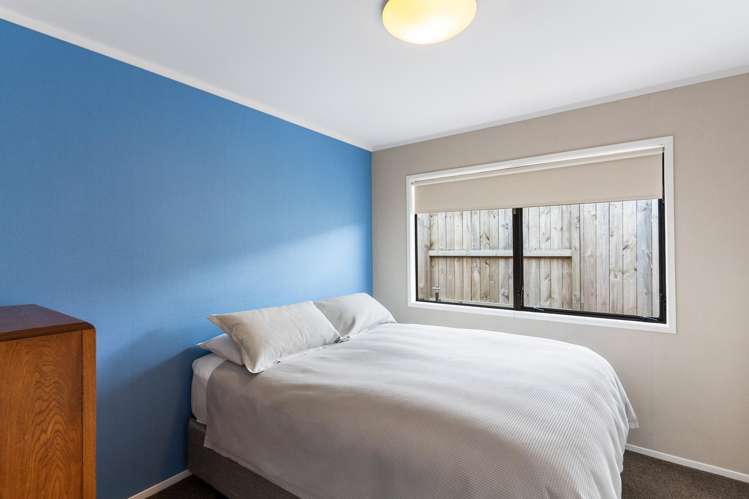 36 Butley Drive Farm Cove_15