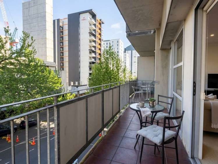 1A/82 Wakefield Street City Centre_5