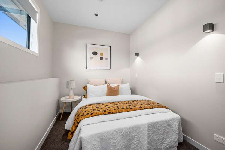 10/12 Burns Avenue Takapuna_17