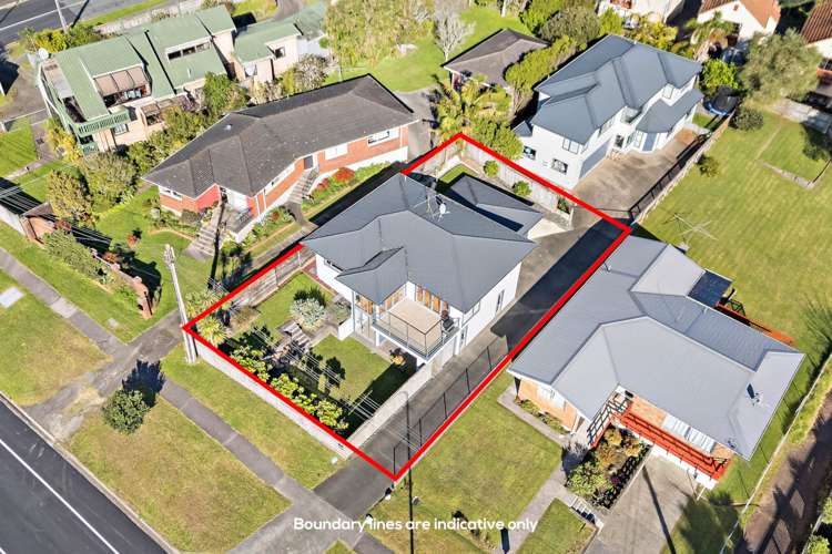 762 East Coast Road Oteha_25