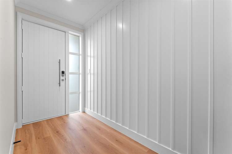 98 Tukutata Crescent Milldale_2