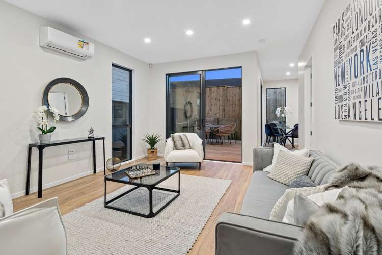 33D Stanley Avenue_0