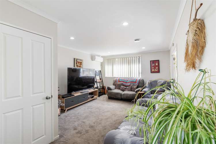 14 Nykki Place Papakura_6