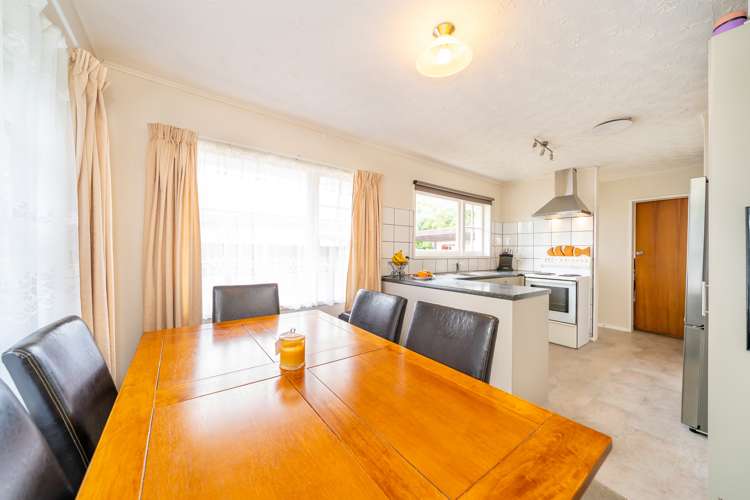 23 Tacoma Drive Totara Park_5