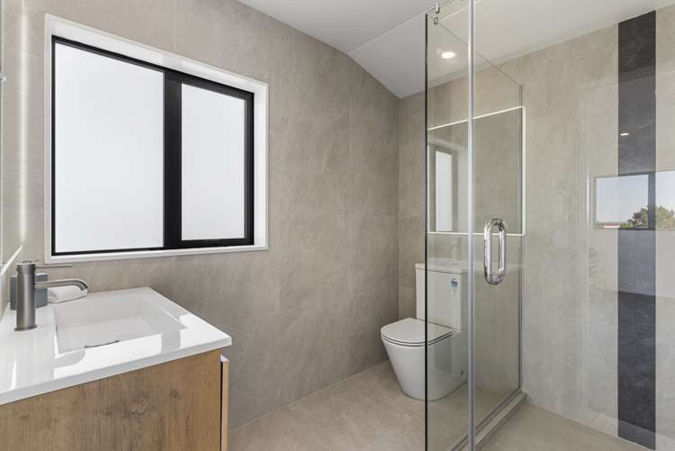 905c East Coast Road Northcross_16