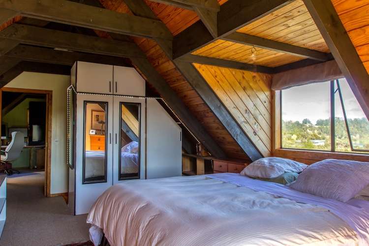 6 Lichen Grove Russell_9