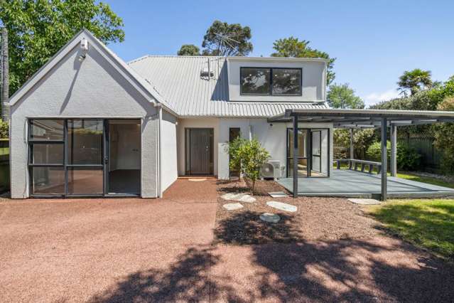 Private, standalone, sunny & secure in Mount Eden