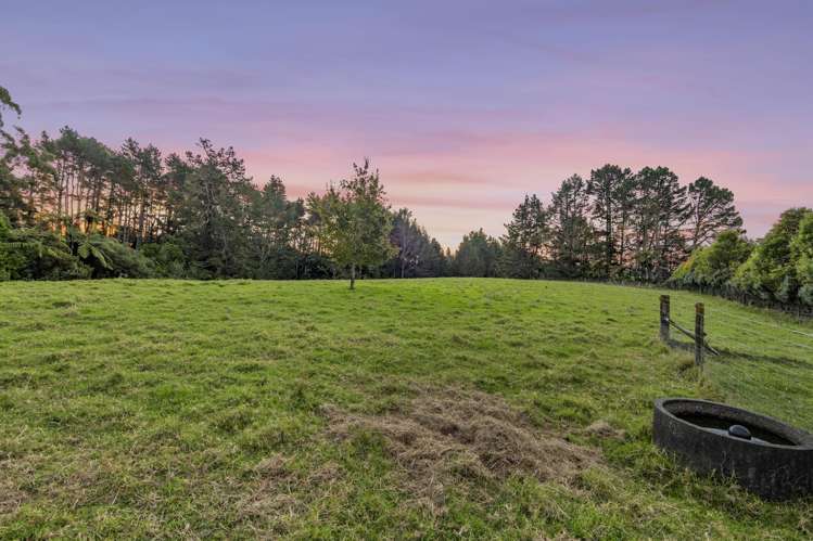 299 Surrey Hill Road Kaitake_33