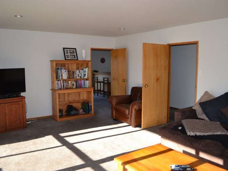 84 Broad Road Sefton_5