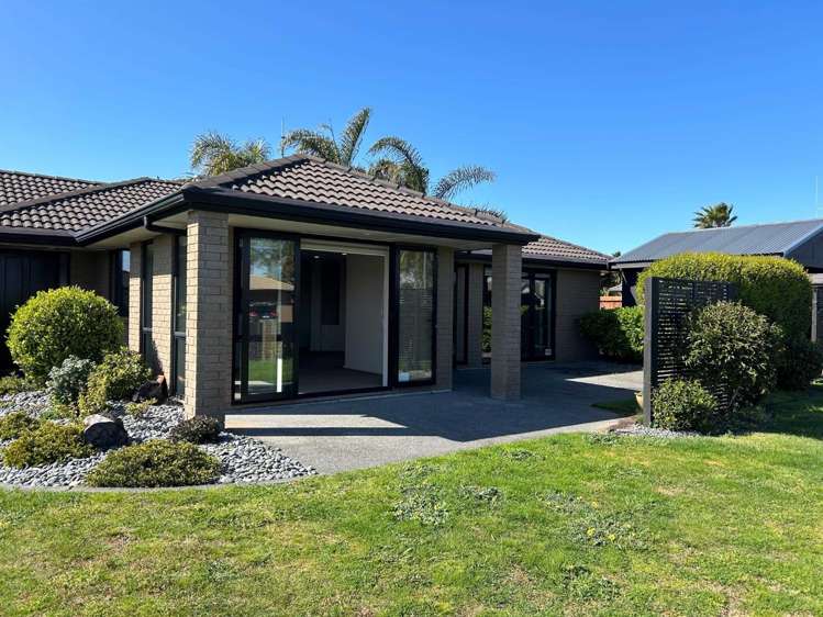 63 Carrington Drive 1131_14