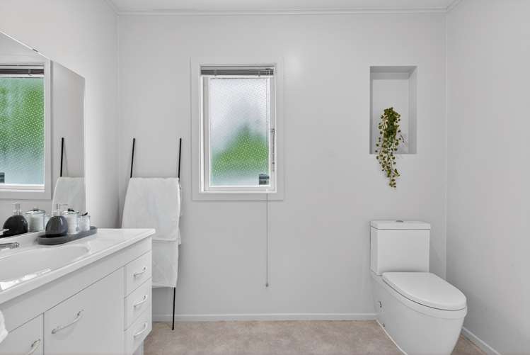 37 Mountbatten Grove Clouston Park_14