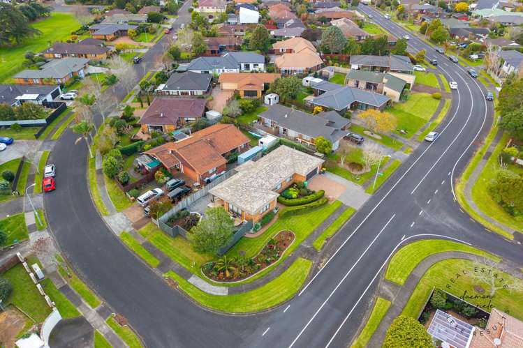 1/35 Golfland Drive Golflands_13