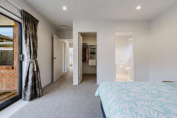 2 Southbrook Close Glenview_10