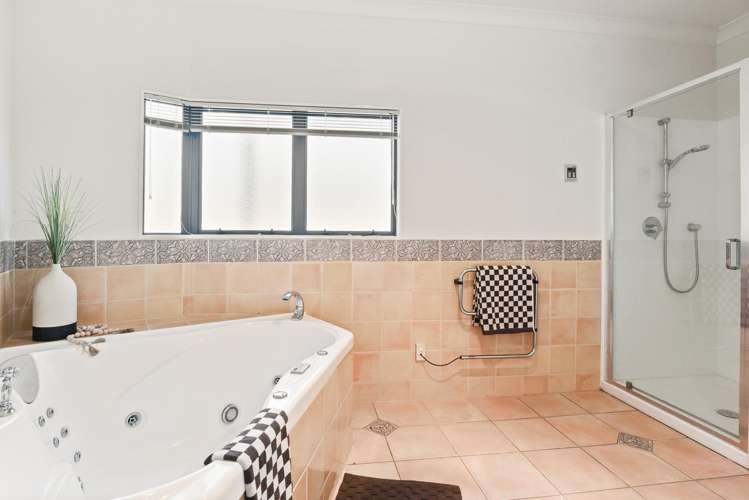 31 Hoyte Place Pukehangi_16