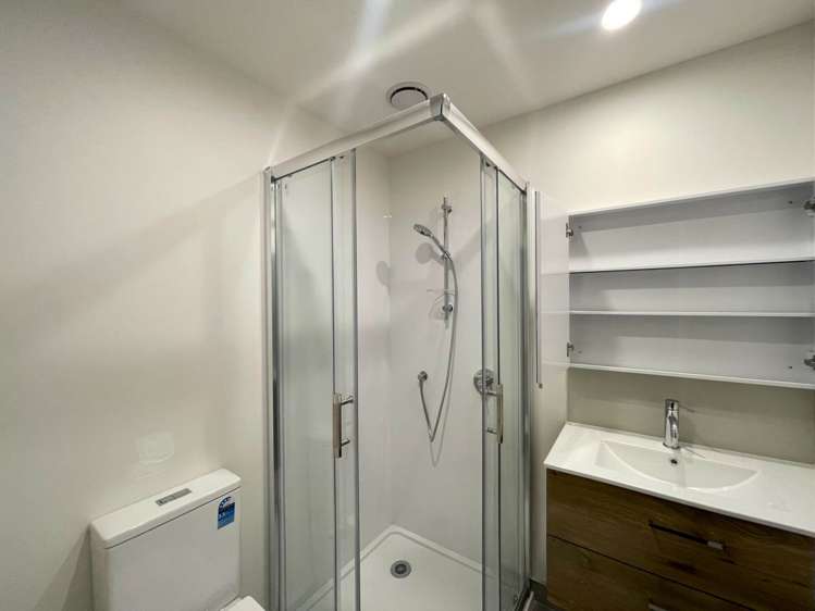 11 Selo Street Glen Eden_5