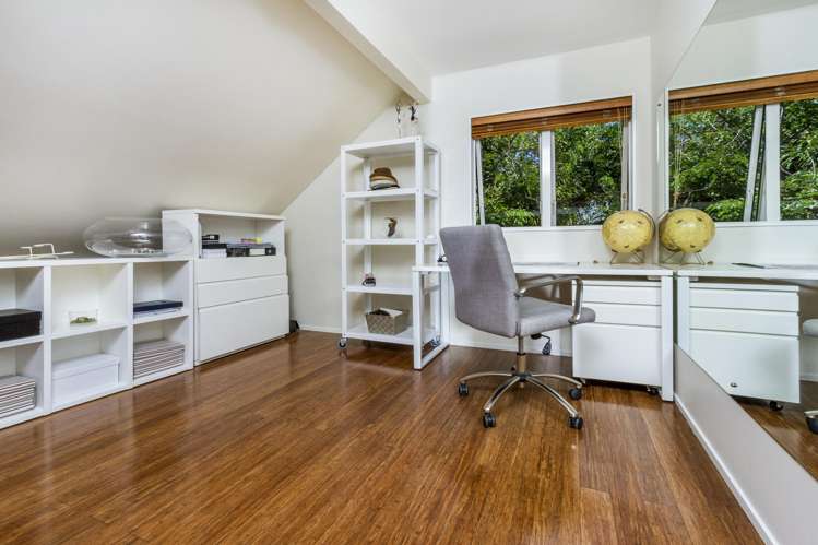 9a The Esplanade Castor Bay_14