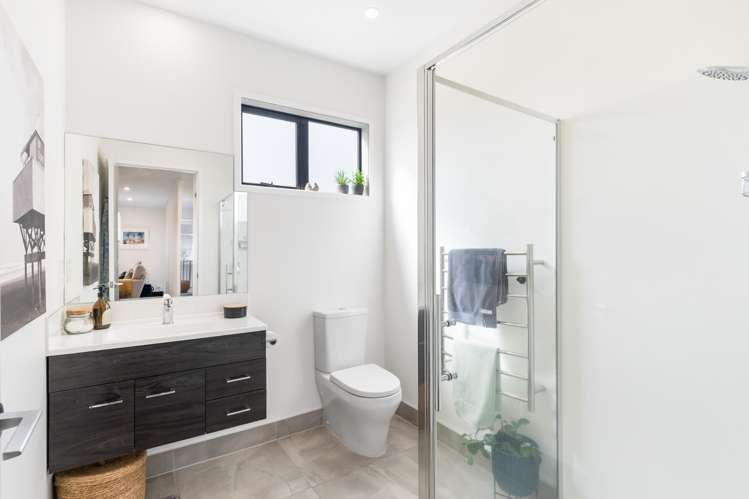91 Bomb Point Drive Hobsonville_11