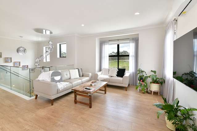 28 Celestial Crescent Orewa_3