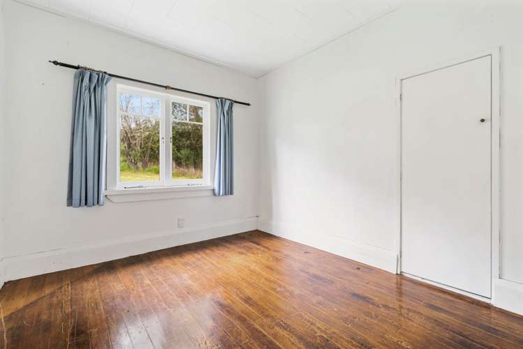 51 Whitford Park Road Whitford_18