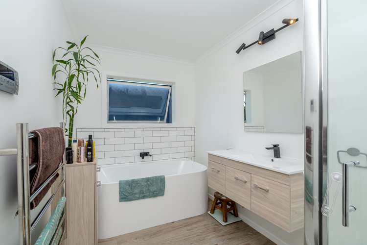 164 State Highway 53 Featherston_11