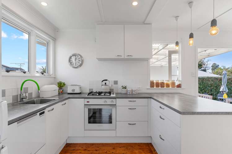 10 Bell Road Beachlands_4