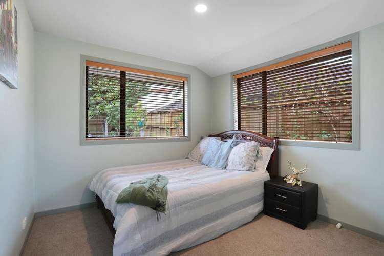 54 Roy Maloney Drive Henderson_18