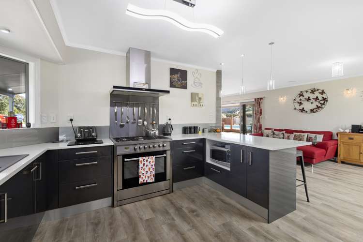 515 Whitehills Road Waitoki_5