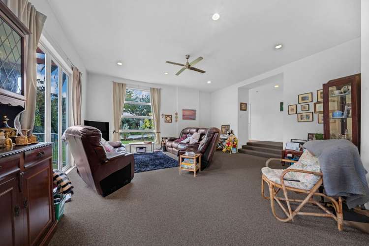 274 Royal Road Massey_6