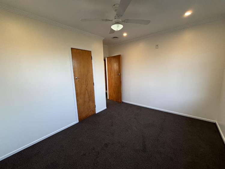 8 Kuaka Place Castlecliff_6